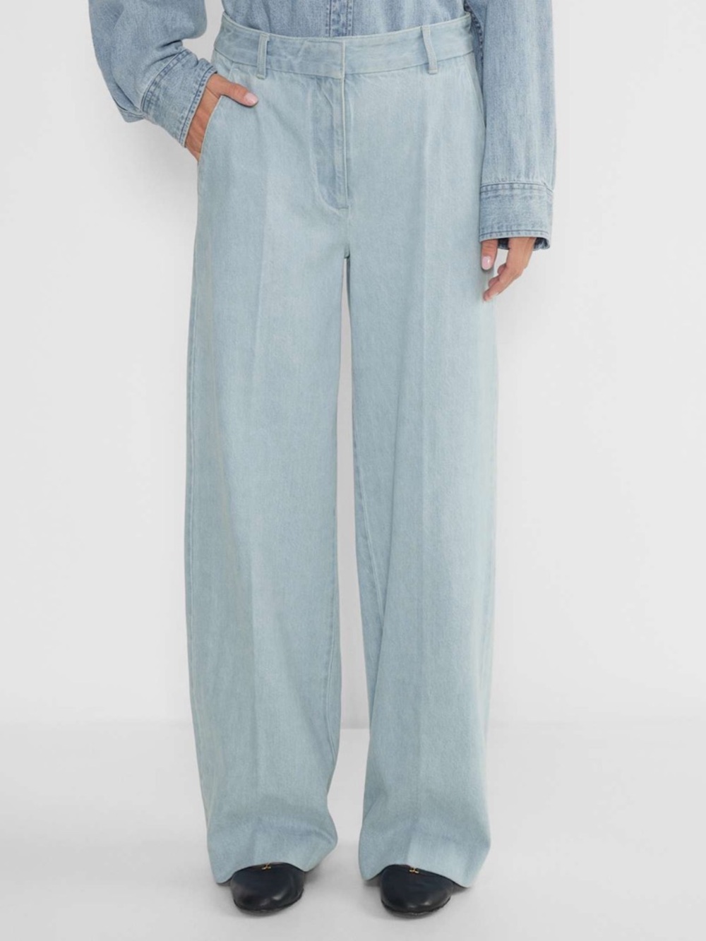 NWT Babaton Meetup Wide Jean in No-Stress Bleach Blue - 10